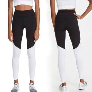 Alala Women's Black/White Wavy Tight Leggings - NWT